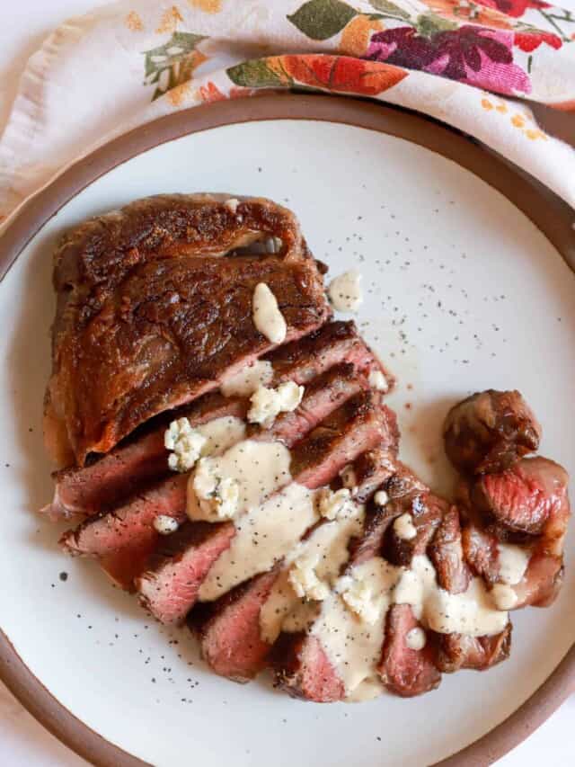 The BEST Blue Cheese Sauce for Steak