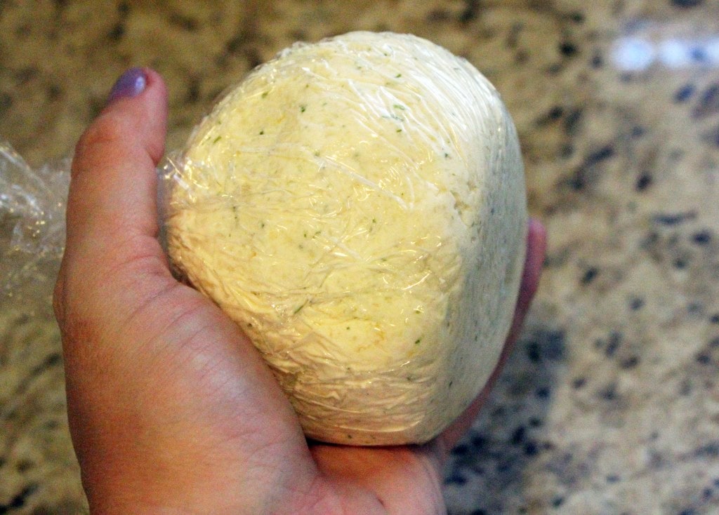 Mold into wrapped ball