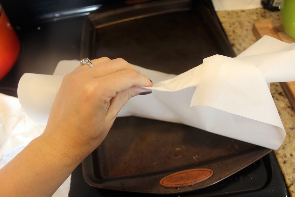 Roll parchment packets