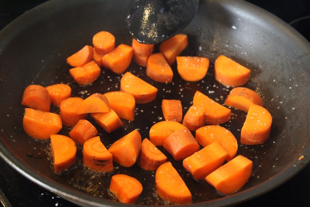 Start carrots with salt