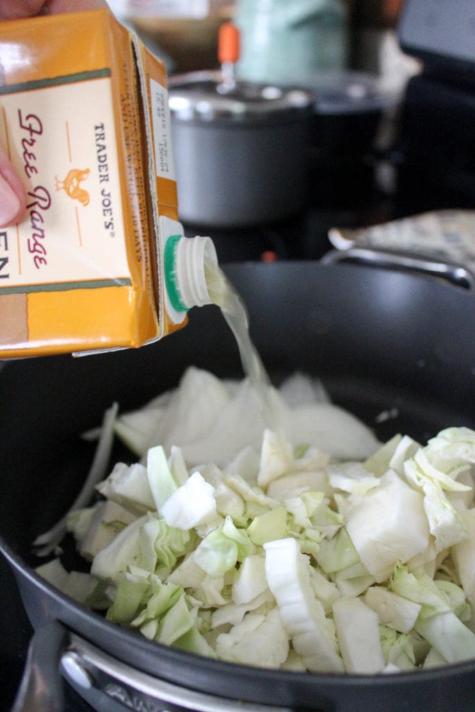 how to make stewed cabbage