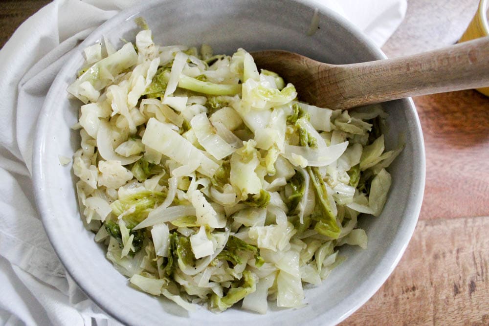 southern style stewed cabbage recipes