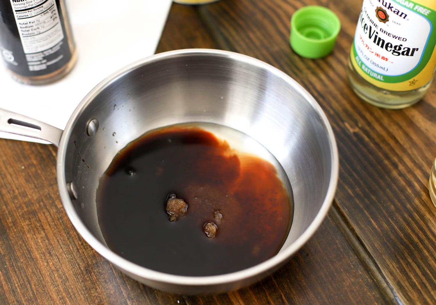 small skillet with ingredients for poke sauce.