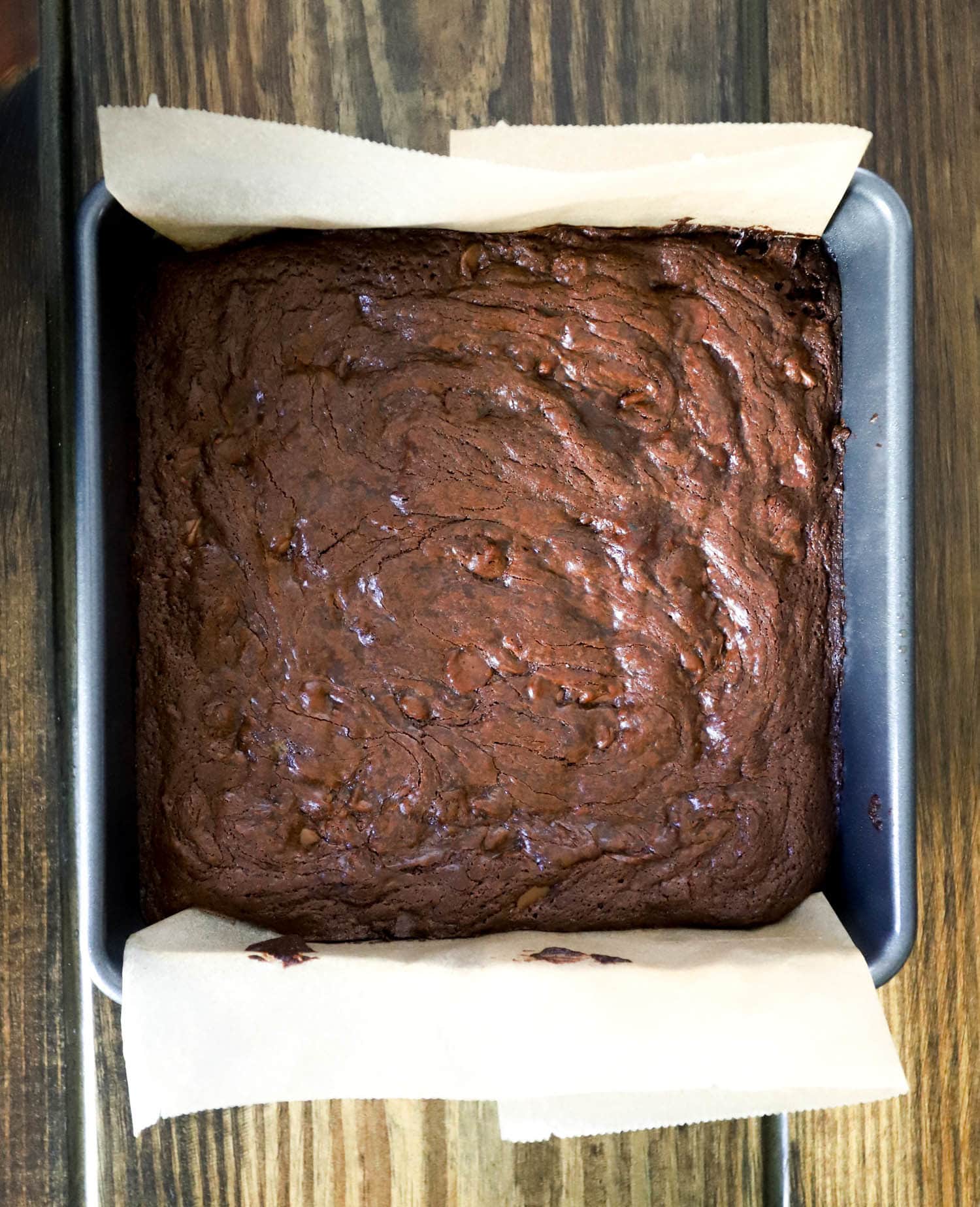 Easy and delicious one bowl brownies 