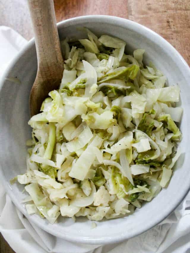 Southern Style Stewed Cabbage Recipe
